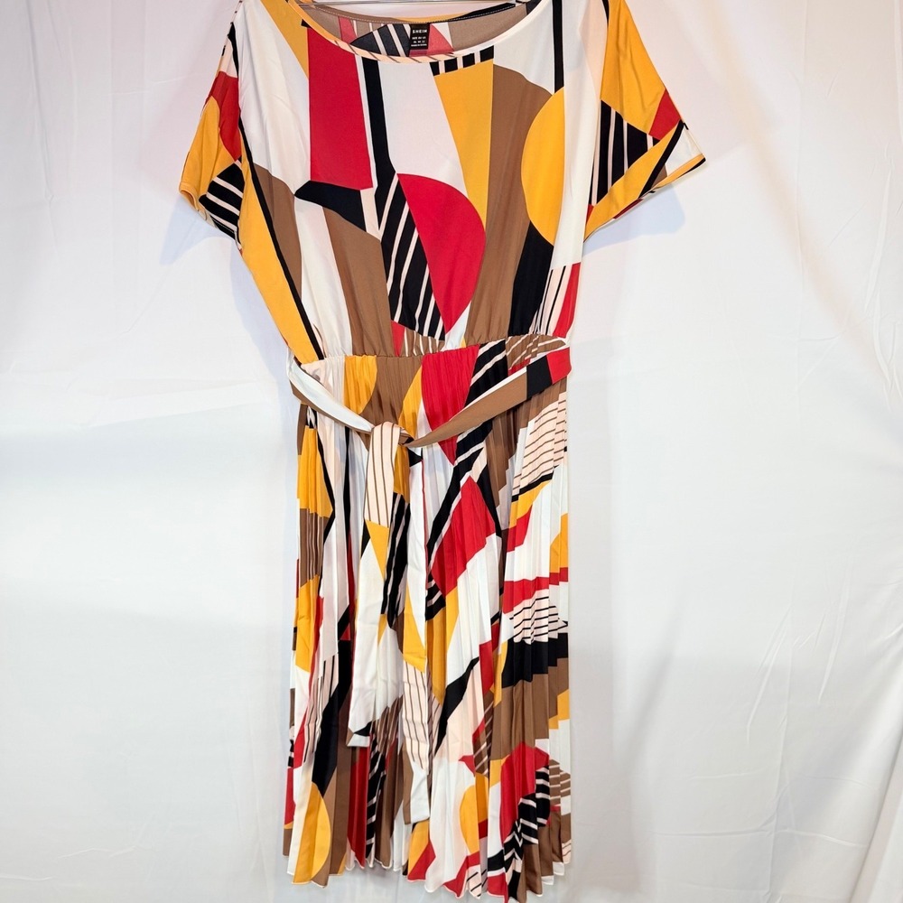 SHEIN Dress Women's Multi-color XL Pleated Geometric Midi Short Sleeve